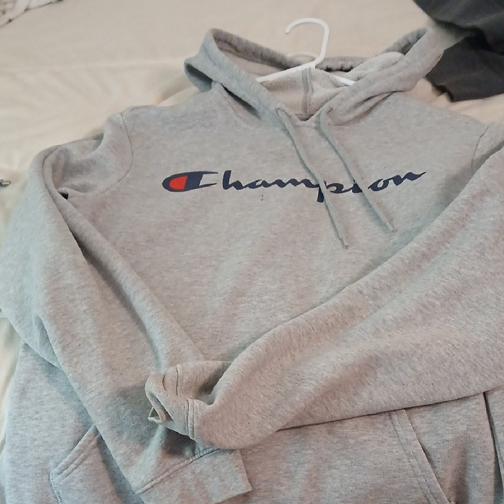 Champion Light Gray Pullover Hoodie